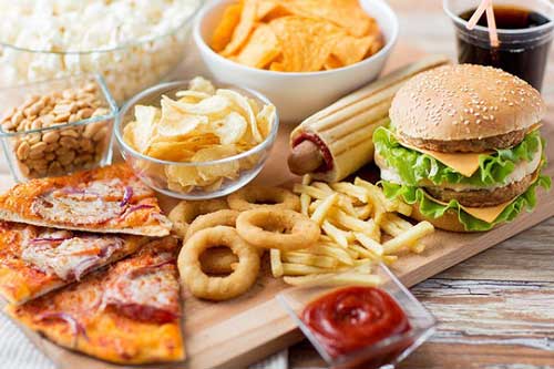 Cảnh giác với những món ăn có thể gây dậy thì sớm ở trẻ