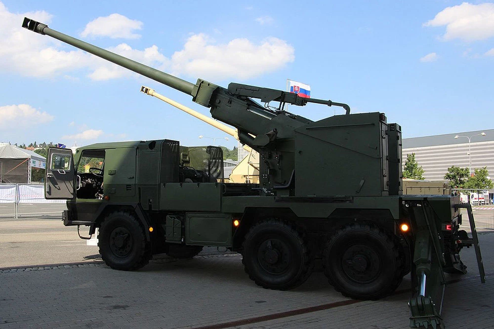 Công nghệ trên pháo tự hành EVA sẽ được sử dụng để hoàn thiện Bogdana của Ukraine. Ảnh: Topwar.