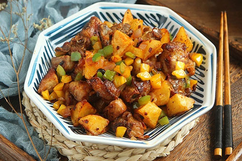 15 phút xong ngay món sườn xào ngũ vị mới lạ, hấp dẫn