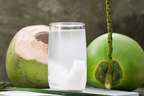 Một số thực phẩm không nên dùng chung với nước dừa