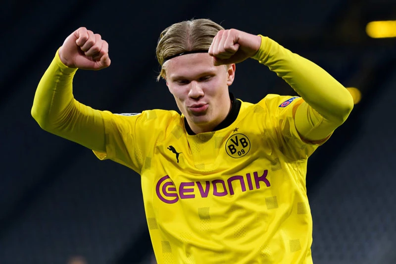 Tiền đạo: Erling Haaland (Borussia Dortmund).