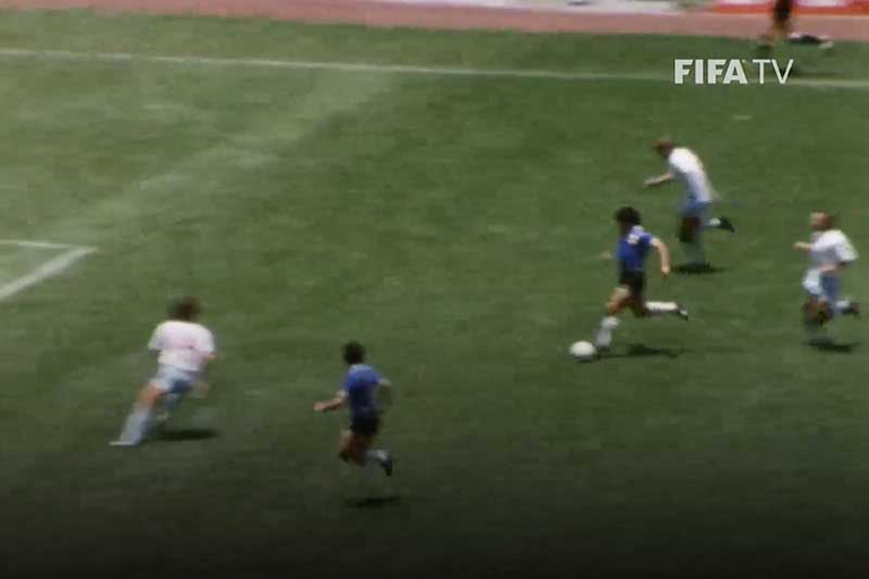 Chiêm ngưỡng bàn thắng đẹp nhất lịch sử World Cup của Maradona