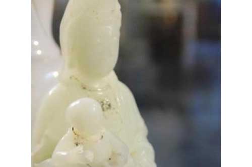 Giải mã những bí ẩn về Quan Âm bạch ngọc cầu xin con cái của hoàng tộc triều Nguyễn