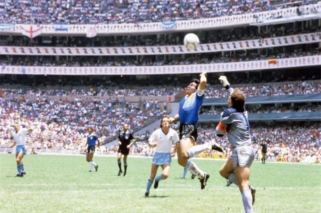 Diego Maradona - Tiểu sử và thành tích của “cậu bé vàng” Argentina - Ảnh 11.