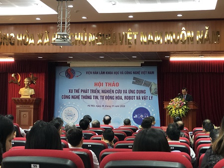 “Xu thế phát triển, nghiên cứu và ứng dụng công nghệ thông tin, tự động hóa, robot và vật lý”