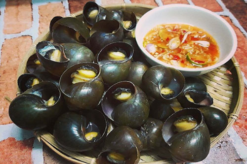Cách làm ốc bươu hấp sả ớt nóng hổi đậm đà ngày mưa