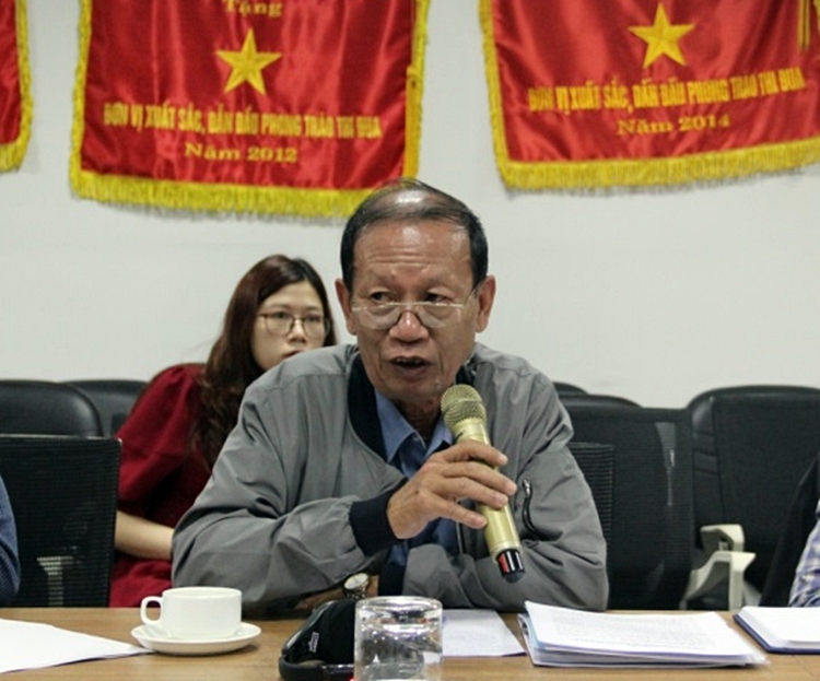 Ông Nguyễn Văn Nhiêm - Chủ tịch Hiệp hội Phát hành và Phổ biến phim Việt Nam phát biểu tại cuộc đối thoại.