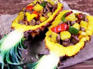 Thịt bò xào dứa, món ngon cho bữa cơm gia đình