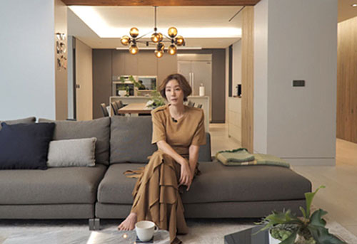 Nhà hướng ra sông Hàn của hoa hậu Kim Sung Ryung