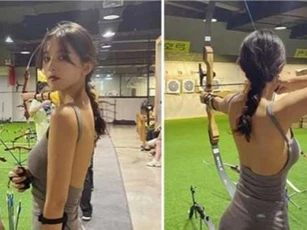 Chỉ đứng bắn cung, cô gái cũng gây sốt MXH vì quá gợi cảm