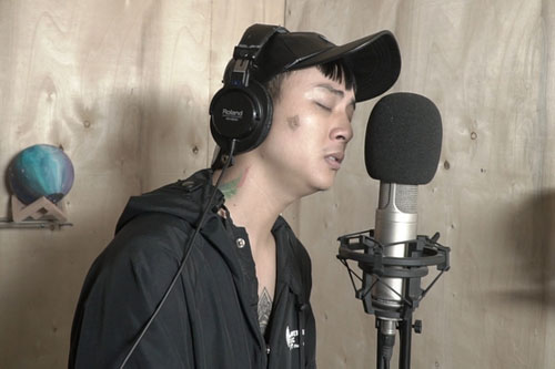 Hoài Lâm thu bài mới khi bị cảm