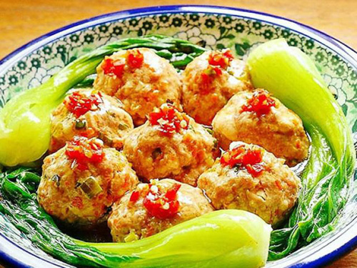 Cách làm món thịt băm với đậu, đem vo viên rồi sốt thơm ngon cả nhà ăn hết bay