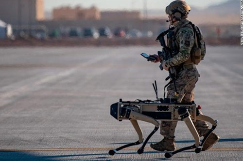 ‘Siêu khuyển’ robot của Mỹ được đưa vào trực chiến