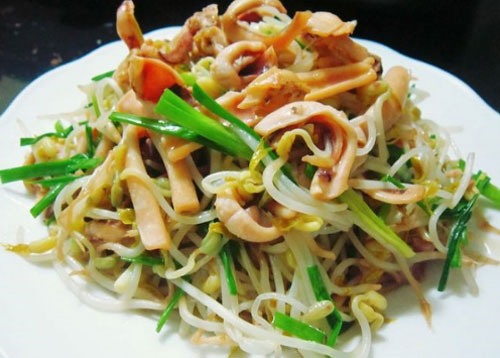 Cách làm món lòng gà xào giá đỗ đơn giản mà ngon cơm