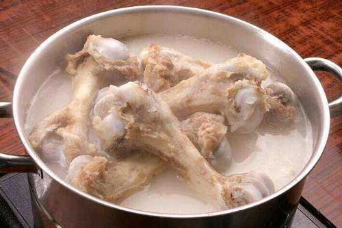 4 loại nước rút canxi trong cơ thể bé, khiến con bạn khó phát triển chiều cao, dễ mắc bệnh loãng xương