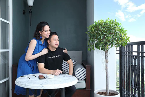 Đinh Ngọc Diệp viết "ngôn tình" cho Vitctor Vũ