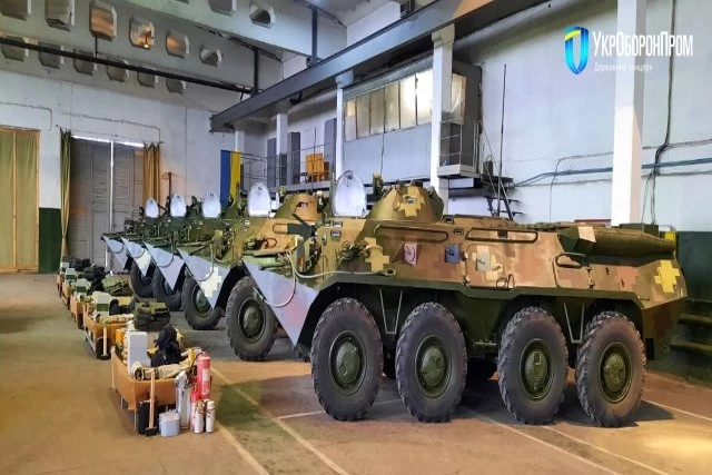 Xe bọc thép chở quân BTR-80 nâng cấp của Quân đội Ukraine. Ảnh: Defence Blog.