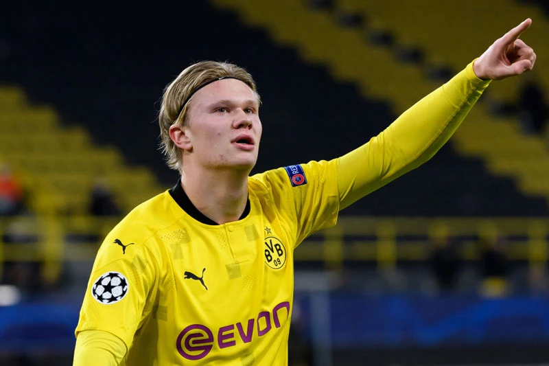 Tiền đạo: Erling Haaland (Borussia Dortmund, 20 tuổi, định giá chuyển nhượng: 100 triệu euro).