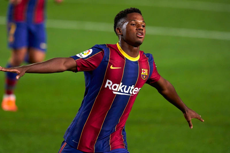 Tiền đạo: Ansu Fati (Barcelona, 18 tuổi, định giá chuyển nhượng: 80 triệu euro).