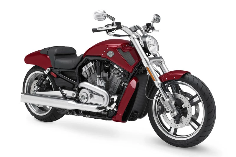 2. Harley-Davidson V-Rod Muscle 2010 (thời gian tăng tốc từ 0-96 km/h: 3,7 giây).