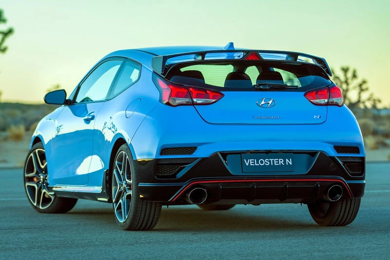 4. Hyundai Veloster N.