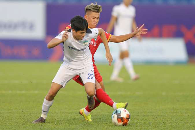 Chuyển nhượng V.League: TP.HCM mượn Thanh Hậu từ HAGL