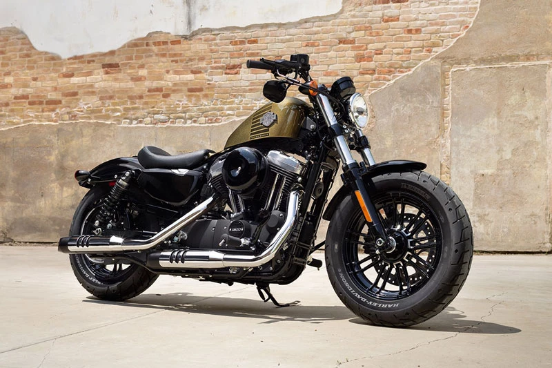 =5. Harley-Davidson Sportster 48 2016 (thời gian tăng tốc từ 0-96 km/h: 4,3 giây).