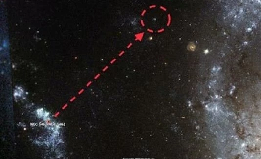 Phát hiện 'siêu cấu trúc' UFO trên bầu trời Australia