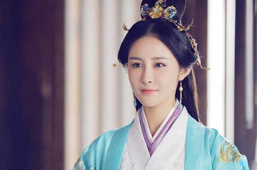 Tiểu cung nữ may mắn thời nhà Minh: Cười nhạo Hoàng đế ngủ gật, lỡ tay đốt cháy cung điện nhưng không bị trách phạt mà còn được thăng chức