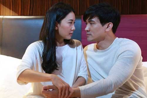 Thấy hàng xóm định đánh vợ, tôi lo lắng chạy sang can ngăn nào ngờ lại khiến cả 2 gia đình đổ vỡ