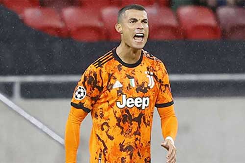 Tại sao Ronaldo vắng mặt trong trận hòa bạc nhược của Juventus?