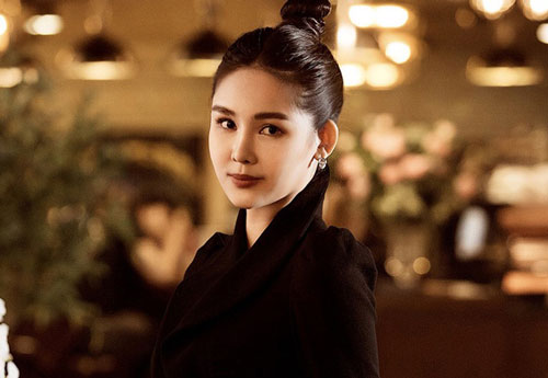 Lê Âu Ngân Anh: Hoa hậu duy nhất vượt qua thị phi trở thành giảng viên đại học