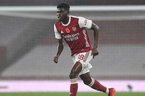 Arsenal nhận thêm tin 'sét đánh' giữa khủng hoảng