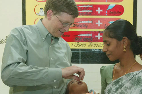 Bill Gates và sứ mệnh tiêm phòng COVID-19 cho toàn thế giới