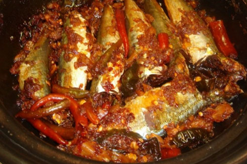 Cách làm món cá nục kho tỏi ớt đậm đà đưa cơm