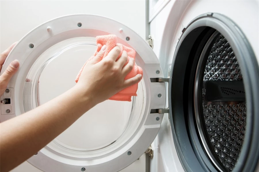 Bí quyết vệ sinh lồng máy giặt