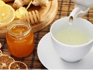 Lợi ích tuyệt vời của việc uống nước ấm pha mật ong mỗi ngày