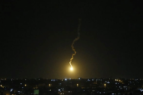 Ả-rập Saudi mở cửa không phận, Israel có cơ hội tấn công Iran