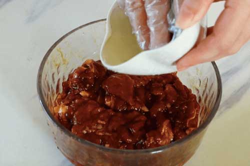 Đầu bếp sẽ không tiết lộ: Bí quyết ướp thịt bò thơm ngon, không dai, ngon hơn cả ngoài hàng