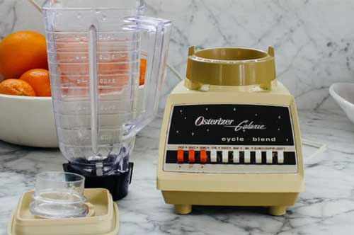 Cách làm sạch máy xay sinh tố trong 30 giây, chị em không thể bỏ qua!