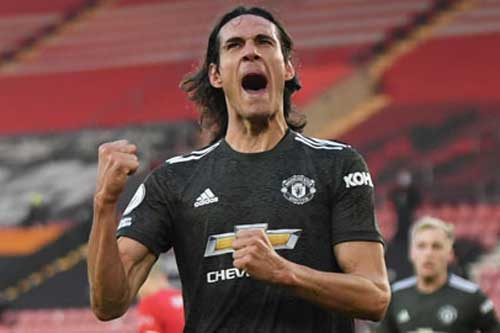 Cavani, một... Solskjaer mới ở Old Trafford