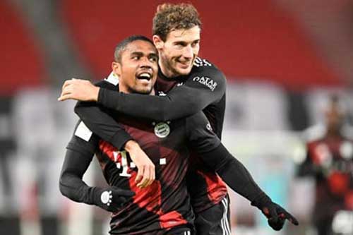 Atletico và Bayern: Douglas Costa được 'thưởng' suất đá chính