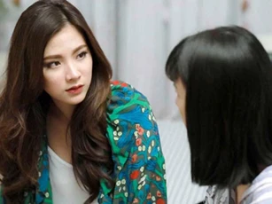 Tình huống 'cười ra nước mắt' giữa mẹ chồng và con dâu tương lai trong ngày đầu về ra mắt, biết lý do mới thấy khổ cô gái biết bao nhiêu!