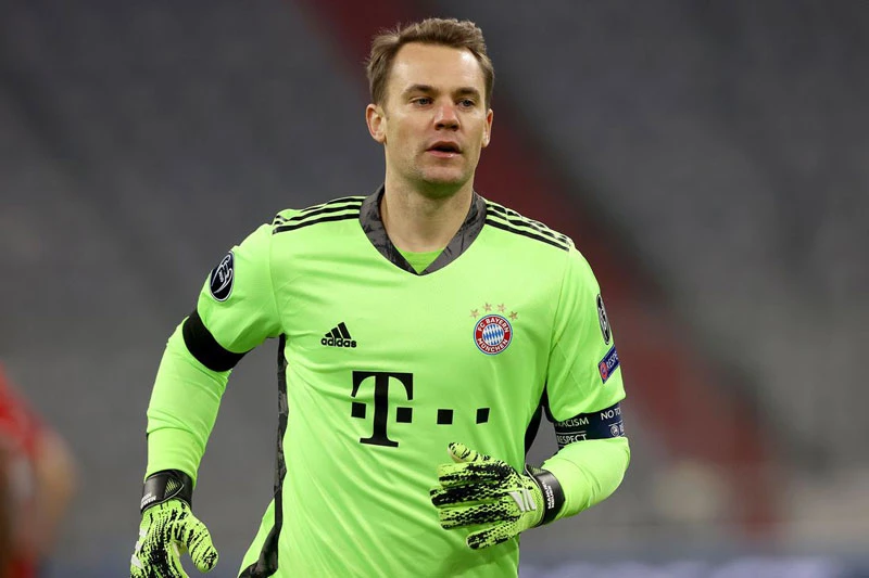 Thủ môn: Manuel Neuer (Bayern Munich).