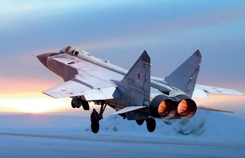Tiêm kích đánh chặn tầm cao MiG-31BM của Nga. Ảnh: TASS.