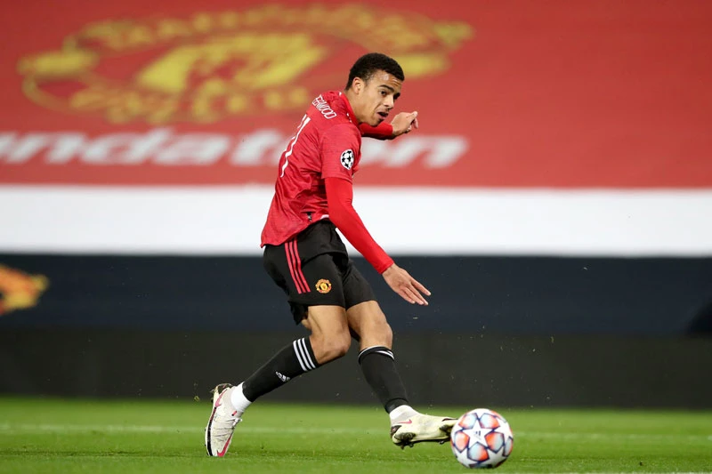 =4. Mason Greenwood (M.U, giá trị hiện tại: 45 triệu bảng, tăng 27 triệu bảng).