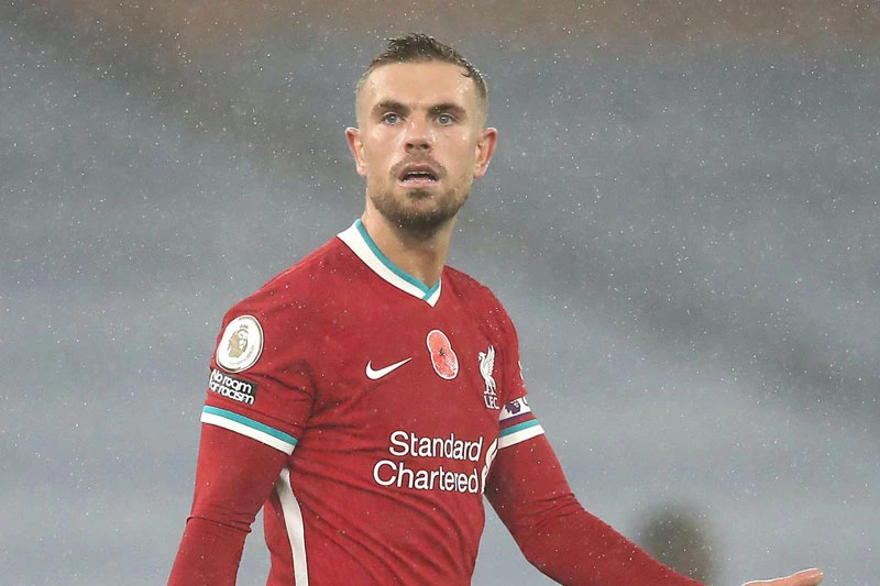 Tiền vệ: Jordan Henderson (Liverpool).