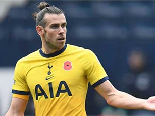 Tottenham bị thúc phải gửi Bale trở lại Real