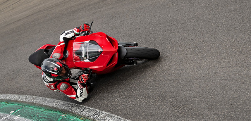 Sportbike Ducati Panigale V2 về Việt Nam, giá từ 615 triệu đồng