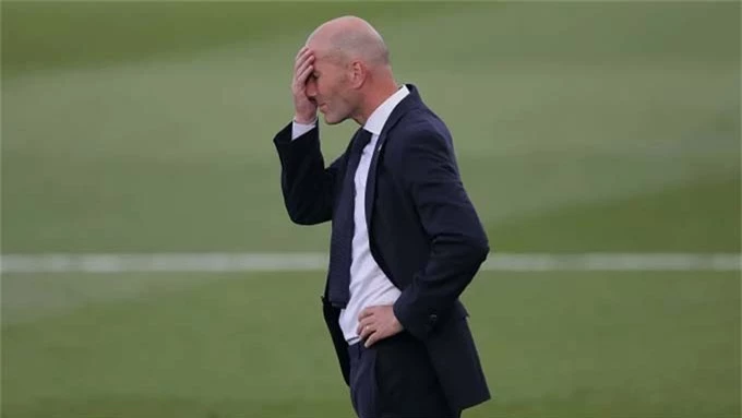 HLV Zidane đang phải chịu áp lực rất lớn